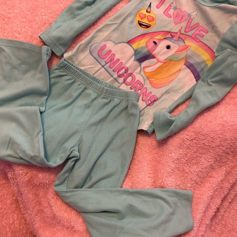 Lot of 2 Kids Pajamas -